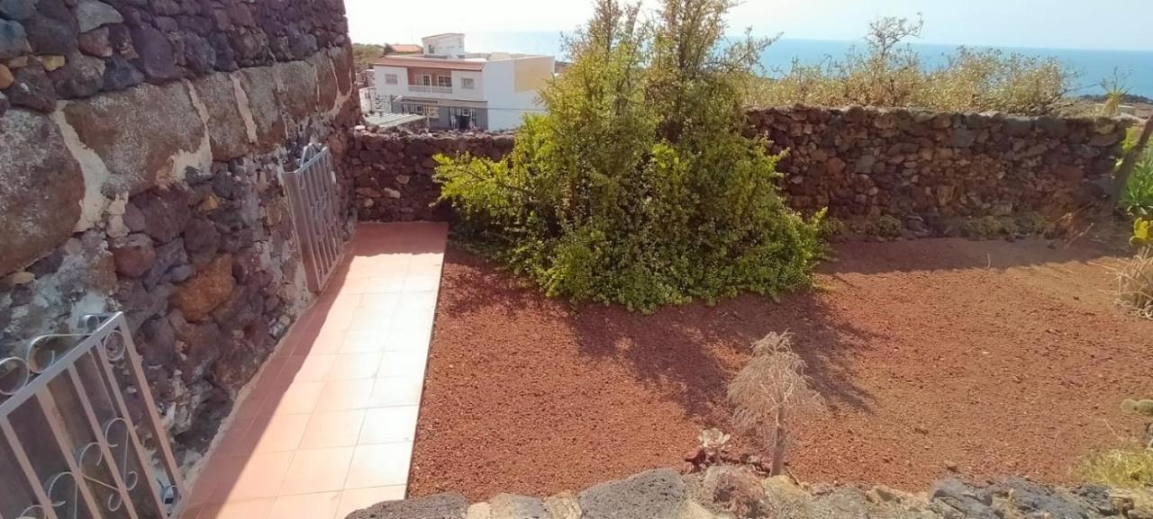 Casa Nela. Rural Y Acogedora En Las Puntas El Hierro Frontera Buitenkant foto